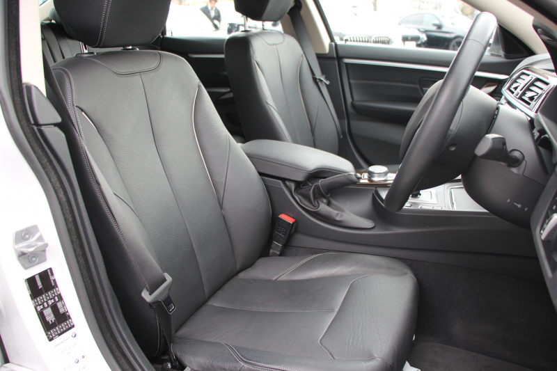 BMW 4シリーズ 420i ｸﾞﾗﾝｸｰﾍﾟﾗｸﾞｼﾞｭｱﾘｰ 後期 真珠色 ﾋｰﾀｰ黒革 液晶ﾒｰﾀｰ LEDﾍｯﾄﾞﾗｲﾄ&ﾃｰﾙ 追従ACC ﾚｰﾝﾁｪﾝｼﾞ警告 ﾌﾙｾｸﾞTV HDDﾅﾋﾞｸﾛｰﾑﾗｲﾝｴｸｽﾃﾘｱ 電動ﾄﾗﾝｸ 衝突軽減ﾌﾞﾚｰｷ 車線逸脱警告 歩行者警告 2年保証