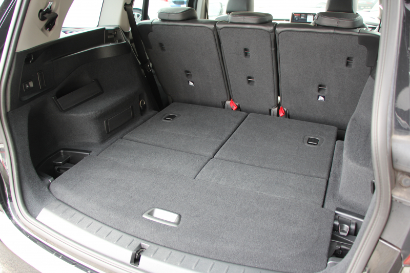 BMW 2シリーズ 218d ｸﾞﾗﾝﾂｱﾗｰ ﾗｸﾞｼﾞｭｱﾘｰ 後期 1ｵｰﾅ ﾌｪｲｽﾘﾌﾄ後 3列7人乗 ADｱｸﾃｨﾌﾞｾｰﾌﾃｨ&ｺﾝﾌｫｰﾄP 追従ACC HUD ﾋｰﾀｰ黒革 電動ﾄﾗﾝｸ LEDﾍｯﾄﾞﾗｲﾄ ﾀｯﾁ画面HDDﾅﾋﾞﾊﾟｰｷﾝｸﾞｱｼｽﾄ 衝突軽減ﾌﾞﾚｰｷ 車線逸脱警告 歩行者警告 2年保証