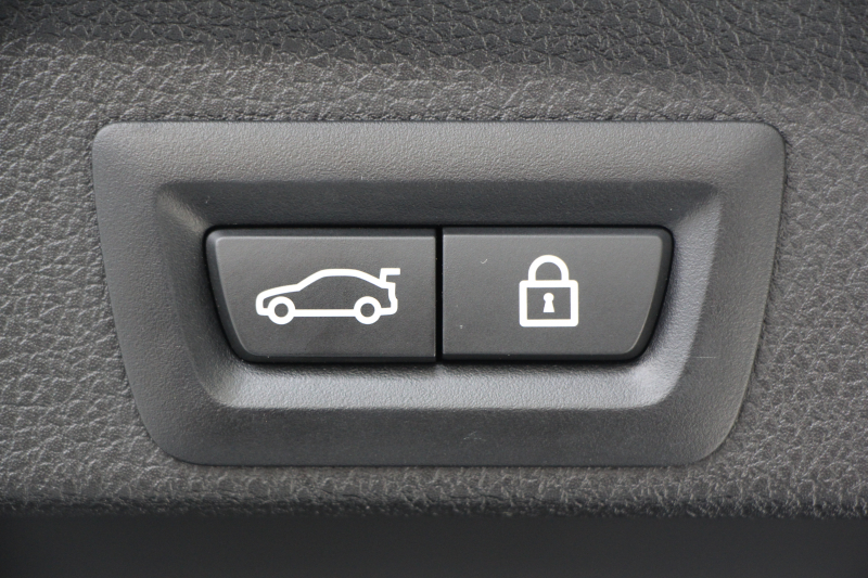 BMW 4シリーズ 420i ｸﾞﾗﾝｸｰﾍﾟMｽﾎﾟｰﾂ 後期 ﾌｪｲｽﾘﾌﾄ後 ｼｰﾄﾋｰﾀｰ 追従ACC LEDﾍｯﾄﾞﾗｲﾄ&ﾃｰﾙ&ﾌｫｸﾞﾀｯﾁ画面HDDﾅﾋﾞTV Bｶﾒﾗ 電動ﾄﾗﾝｸ ｽﾏｰﾄｷｰ 液晶ﾒｰﾀｰ Hi-fiｽﾋﾟｰｶｰ 衝突軽減ﾌﾞﾚｰｷ 車線逸脱警告 歩行者警告 18AW 2年保証