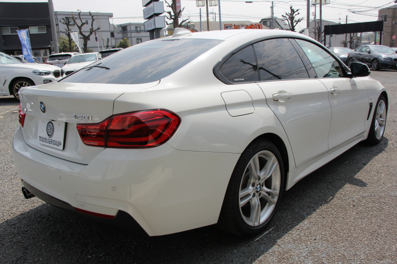 BMW 4シリーズ 420i ｸﾞﾗﾝｸｰﾍﾟMｽﾎﾟｰﾂ 後期 ﾌｪｲｽﾘﾌﾄ後 ｼｰﾄﾋｰﾀｰ 追従ACC LEDﾍｯﾄﾞﾗｲﾄ&ﾃｰﾙ&ﾌｫｸﾞﾀｯﾁ画面HDDﾅﾋﾞTV Bｶﾒﾗ 電動ﾄﾗﾝｸ ｽﾏｰﾄｷｰ 液晶ﾒｰﾀｰ Hi-fiｽﾋﾟｰｶｰ 衝突軽減ﾌﾞﾚｰｷ 車線逸脱警告 歩行者警告 18AW 2年保証