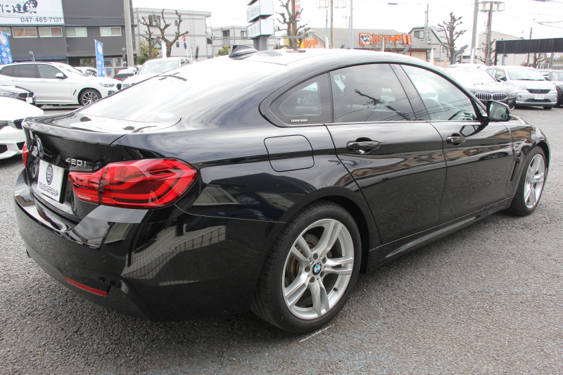 BMW 4シリーズ 420i ｸﾞﾗﾝｸｰﾍﾟMｽﾎﾟｰﾂ 後期 ｺﾆｬｯｸﾚｻﾞｰ ｼｰﾄﾋｰﾀｰ 追従ACC ﾚｰﾝﾁｪﾝｼﾞ警告 LEDﾍｯﾄﾞﾗｲﾄ&ﾃｰﾙ ﾀｯﾁ画面HDDﾅﾋﾞﾌﾙｾｸﾞTV 液晶ﾒｰﾀｰ 衝突軽減ﾌﾞﾚｰｷ 車線逸脱警告 歩行者警告 Bｶﾒﾗ ﾊﾟﾄﾞﾙｼﾌﾄ ｽﾏｰﾄｷｰ 電動ﾄﾗﾝｸ 2年保証