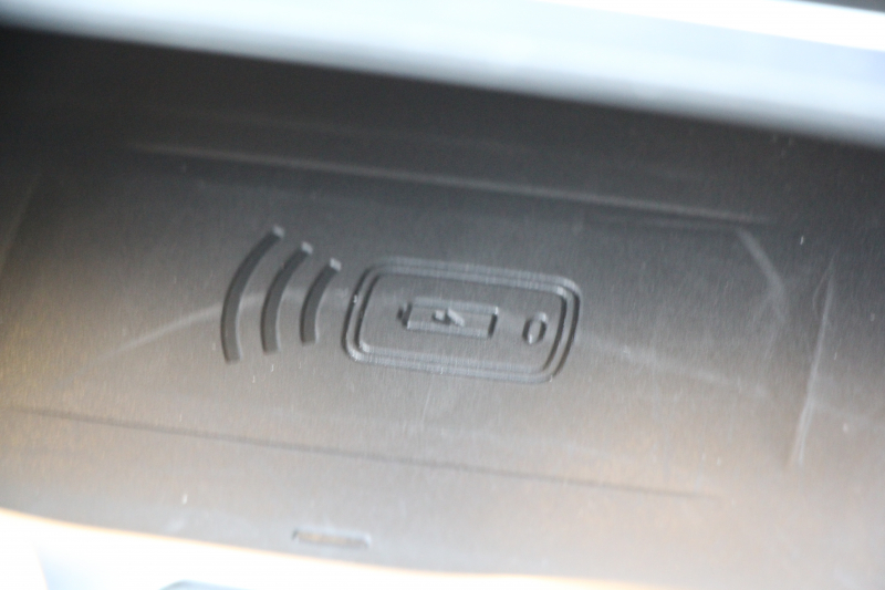 BMW 3シリーズ 320i Mｽﾎﾟｰﾂ ﾃﾞﾋﾞｭｰP ｺﾝﾌｫｰﾄP 真珠色 ﾋｰﾀｰ黒革 専用ﾌﾞﾙｰｽﾃｯﾁ 19AW 追従ACC Mﾊﾟﾌｫｰﾏﾝｽﾘｯﾌﾟｽﾎﾟｲﾗｰ&ﾌﾞﾗｯｸｸﾞﾘﾙ ｽﾃｱﾘﾝｸﾞｻﾎﾟｰﾄ LEDﾍｯﾄﾞﾗｲﾄ 電動ﾄﾗﾝｸ ｱｯﾌﾟﾙｶｰﾌﾟﾚｲ ﾀｯﾁ画面HDDﾅﾋﾞﾜｲﾔﾚｽ充電 Pｱｼｽﾄ 2年保証