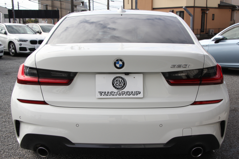 BMW 3シリーズ 320i Mｽﾎﾟｰﾂ ｺﾝﾌｫｰﾄP ｼｰﾄﾋｰﾀｰ ｵﾌﾟｼｮﾝ19AW 追従ACC ｽﾃｱﾘﾝｸﾞｻﾎﾟｰﾄ BMWﾗｲﾌﾞｺｯｸﾋﾟｯﾄﾞLEDﾍｯﾄﾞﾗｲﾄ ｵｰﾄﾊｲﾋﾞｰﾑ ﾜｲﾔﾚｽ充電 ﾊｰﾌﾚｻﾞｰ電動ｼｰﾄ 電動ﾄﾗﾝｸ 3ｿﾞｰﾝｴｱｺﾝ ｱｯﾌﾟﾙｶｰﾌﾟﾚｲ ﾀｯﾁ画面HDDﾅﾋﾞ2年保証