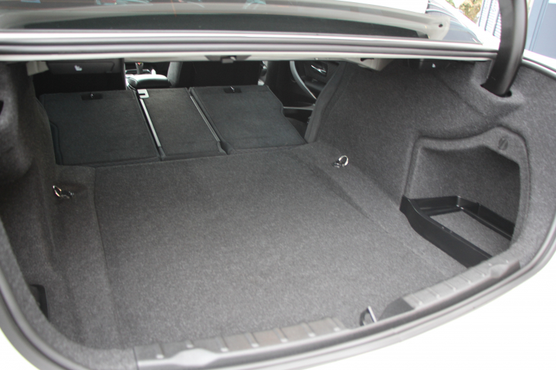 BMW 3シリーズ 320i Mｽﾎﾟｰﾂ ﾌｧｽﾄﾄﾗｯｸP 後期 8A新ｴﾝｼﾞﾝ ｱﾀﾞﾌﾟﾃｨﾌﾞMｻｽ Mｽﾎﾟｰﾂﾌﾞﾚｰｷ 19AW LEDﾍｯﾄﾞﾗｲﾄ&ﾃｰﾙ 追従ACC ﾚｰﾝﾁｪﾝｼﾞ警告 衝突軽減ﾌﾞﾚｰｷ 車線逸脱警告 歩行者警告 ﾌﾙｾｸﾞTV HDDﾅﾋﾞBluetooth接続 専用ｴｱﾛ ﾊﾟﾄﾞﾙｼﾌﾄ 2年保証