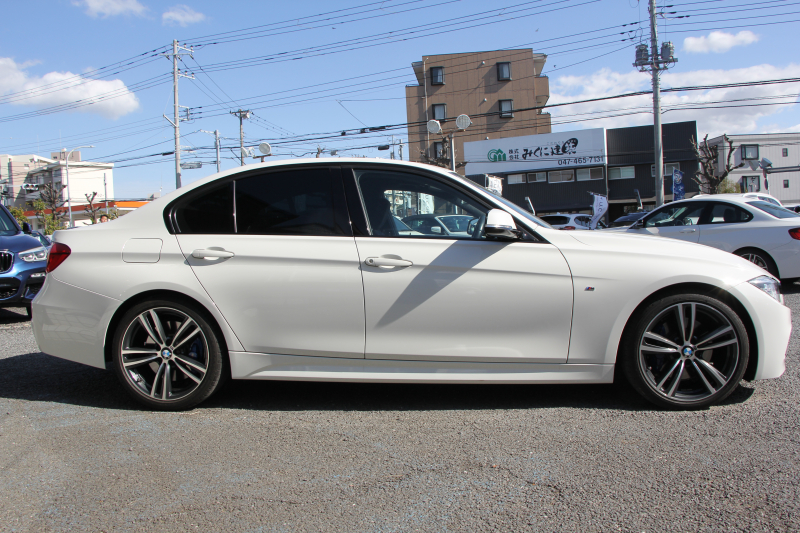 BMW 3シリーズ 320i Mｽﾎﾟｰﾂ ﾌｧｽﾄﾄﾗｯｸP 後期 8A新ｴﾝｼﾞﾝ ｱﾀﾞﾌﾟﾃｨﾌﾞMｻｽ Mｽﾎﾟｰﾂﾌﾞﾚｰｷ 19AW LEDﾍｯﾄﾞﾗｲﾄ&ﾃｰﾙ 追従ACC ﾚｰﾝﾁｪﾝｼﾞ警告 衝突軽減ﾌﾞﾚｰｷ 車線逸脱警告 歩行者警告 ﾌﾙｾｸﾞTV HDDﾅﾋﾞBluetooth接続 専用ｴｱﾛ ﾊﾟﾄﾞﾙｼﾌﾄ 2年保証