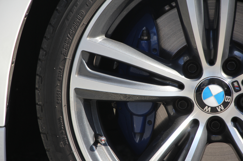 BMW 3シリーズ 320i Mｽﾎﾟｰﾂ ﾌｧｽﾄﾄﾗｯｸP 後期 8A新ｴﾝｼﾞﾝ ｱﾀﾞﾌﾟﾃｨﾌﾞMｻｽ Mｽﾎﾟｰﾂﾌﾞﾚｰｷ 19AW LEDﾍｯﾄﾞﾗｲﾄ&ﾃｰﾙ 追従ACC ﾚｰﾝﾁｪﾝｼﾞ警告 衝突軽減ﾌﾞﾚｰｷ 車線逸脱警告 歩行者警告 ﾌﾙｾｸﾞTV HDDﾅﾋﾞBluetooth接続 専用ｴｱﾛ ﾊﾟﾄﾞﾙｼﾌﾄ 2年保証