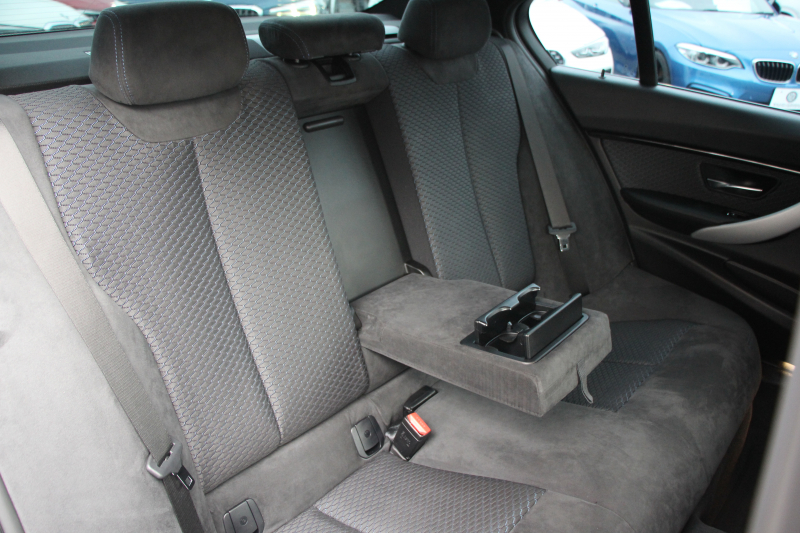 BMW 3シリーズ 320i Mｽﾎﾟｰﾂ ﾌｧｽﾄﾄﾗｯｸP 後期 8A新ｴﾝｼﾞﾝ ｱﾀﾞﾌﾟﾃｨﾌﾞMｻｽ Mｽﾎﾟｰﾂﾌﾞﾚｰｷ 19AW LEDﾍｯﾄﾞﾗｲﾄ&ﾃｰﾙ 追従ACC ﾚｰﾝﾁｪﾝｼﾞ警告 衝突軽減ﾌﾞﾚｰｷ 車線逸脱警告 歩行者警告 ﾌﾙｾｸﾞTV HDDﾅﾋﾞBluetooth接続 専用ｴｱﾛ ﾊﾟﾄﾞﾙｼﾌﾄ 2年保証