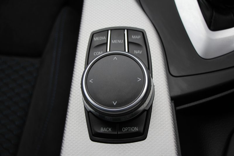 BMW 3シリーズ 320i Mｽﾎﾟｰﾂ ﾌｧｽﾄﾄﾗｯｸP 後期 8A新ｴﾝｼﾞﾝ ｱﾀﾞﾌﾟﾃｨﾌﾞMｻｽ Mｽﾎﾟｰﾂﾌﾞﾚｰｷ 19AW LEDﾍｯﾄﾞﾗｲﾄ&ﾃｰﾙ 追従ACC ﾚｰﾝﾁｪﾝｼﾞ警告 衝突軽減ﾌﾞﾚｰｷ 車線逸脱警告 歩行者警告 ﾌﾙｾｸﾞTV HDDﾅﾋﾞBluetooth接続 専用ｴｱﾛ ﾊﾟﾄﾞﾙｼﾌﾄ 2年保証