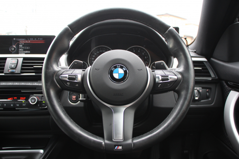 BMW 4シリーズ 420i ｸｰﾍﾟMｽﾎﾟｰﾂ 追従ACC 衝突軽減ﾌﾞﾚｰｷ 車線逸脱警告 歩行者警告 ﾌﾙｾｸﾞTV ｵﾌﾟｼｮﾝ19AW 専用ｴｱﾛ ﾌﾞﾗｯｸｷﾄﾞﾆｰｸﾞﾘﾙ ﾀｯﾁﾊﾟｯﾄﾞ対応HDDﾅﾋﾞｹﾞｰｼｮﾝBluetooth接続 ｽﾏｰﾄｷｰ ﾊﾟﾄﾞﾙｼﾌﾄ ﾐﾗｰETC2.0 直噴ﾀｰﾎﾞ8速AT 2年保証