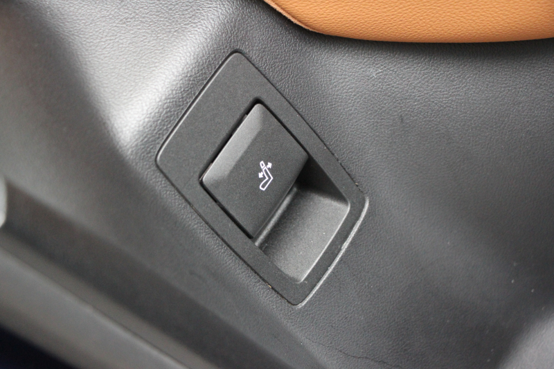 BMW X3 Xdrive20d Mｽﾎﾟｰﾂ ﾊｲﾗｲﾝ ﾃﾞﾋﾞｭｰP ﾊﾟﾉﾗﾏｻﾝR ﾊｰﾏﾝｶｰﾄﾞﾝ 全席ﾋｰﾀｰ茶革 ｼﾞｪｽﾁｬｰC HUD ﾘｱｼｰﾄ可倒調整 ｱﾝﾋﾞｴﾝﾄﾗｲﾄ LEDﾍｯﾄﾞﾗｲﾄ ﾀｯﾁ画面HDDﾅﾋﾞTV ﾜｲﾔﾚｽ充電 360度ｶﾒﾗ ｽﾃｱﾘﾝｸﾞｻﾎﾟｰﾄ 追従ACC 電動ﾄﾗﾝｸ ﾌﾞﾗｯｸ20AW 2年保証