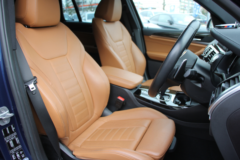 BMW X3 Xdrive20d Mｽﾎﾟｰﾂ ﾊｲﾗｲﾝ ﾃﾞﾋﾞｭｰP ﾊﾟﾉﾗﾏｻﾝR ﾊｰﾏﾝｶｰﾄﾞﾝ 全席ﾋｰﾀｰ茶革 ｼﾞｪｽﾁｬｰC HUD ﾘｱｼｰﾄ可倒調整 ｱﾝﾋﾞｴﾝﾄﾗｲﾄ LEDﾍｯﾄﾞﾗｲﾄ ﾀｯﾁ画面HDDﾅﾋﾞTV ﾜｲﾔﾚｽ充電 360度ｶﾒﾗ ｽﾃｱﾘﾝｸﾞｻﾎﾟｰﾄ 追従ACC 電動ﾄﾗﾝｸ ﾌﾞﾗｯｸ20AW 2年保証