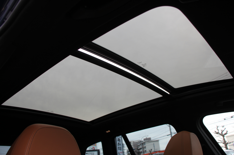 BMW X3 Xdrive20d Mｽﾎﾟｰﾂ ﾊｲﾗｲﾝ ﾃﾞﾋﾞｭｰP ﾊﾟﾉﾗﾏｻﾝR ﾊｰﾏﾝｶｰﾄﾞﾝ 全席ﾋｰﾀｰ茶革 ｼﾞｪｽﾁｬｰC HUD ﾘｱｼｰﾄ可倒調整 ｱﾝﾋﾞｴﾝﾄﾗｲﾄ LEDﾍｯﾄﾞﾗｲﾄ ﾀｯﾁ画面HDDﾅﾋﾞTV ﾜｲﾔﾚｽ充電 360度ｶﾒﾗ ｽﾃｱﾘﾝｸﾞｻﾎﾟｰﾄ 追従ACC 電動ﾄﾗﾝｸ ﾌﾞﾗｯｸ20AW 2年保証