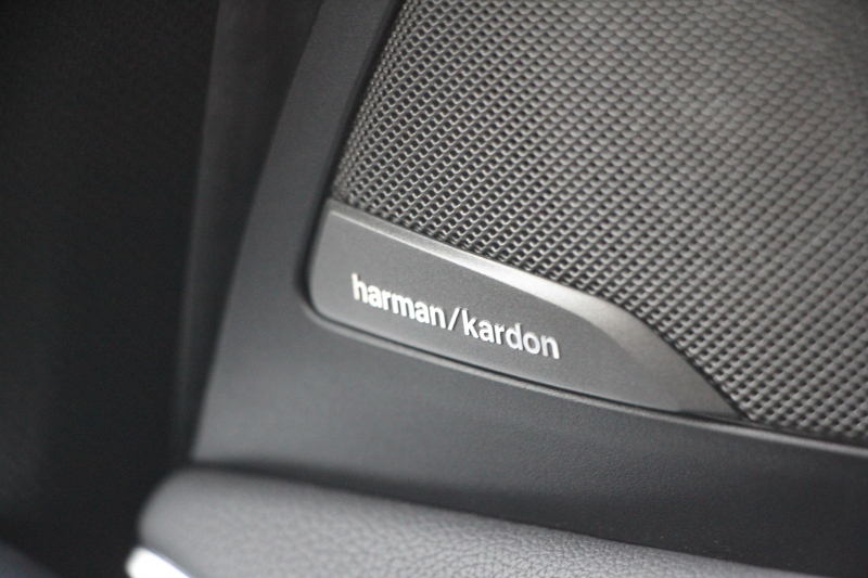 BMW X3 Xdrive20d Mｽﾎﾟｰﾂ ﾊｲﾗｲﾝ ﾃﾞﾋﾞｭｰP ﾊﾟﾉﾗﾏｻﾝR ﾊｰﾏﾝｶｰﾄﾞﾝ 全席ﾋｰﾀｰ茶革 ｼﾞｪｽﾁｬｰC HUD ﾘｱｼｰﾄ可倒調整 ｱﾝﾋﾞｴﾝﾄﾗｲﾄ LEDﾍｯﾄﾞﾗｲﾄ ﾀｯﾁ画面HDDﾅﾋﾞTV ﾜｲﾔﾚｽ充電 360度ｶﾒﾗ ｽﾃｱﾘﾝｸﾞｻﾎﾟｰﾄ 追従ACC 電動ﾄﾗﾝｸ ﾌﾞﾗｯｸ20AW 2年保証