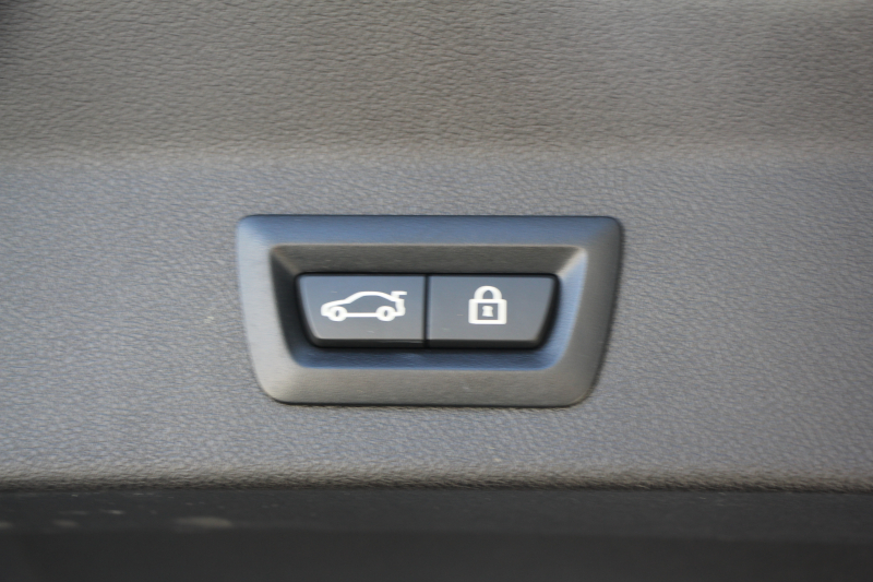 BMW X3 M40d ｾﾚｸﾄP NEWｲﾝﾃﾘｱ 326馬力 3.0Lﾃﾞｨｰｾﾞﾙﾀｰﾎﾞﾊﾟﾉﾗﾏｻﾝﾙｰﾌ 全ﾋｰﾀｰ黒革 ﾊｰﾏﾝｶｰﾄﾞﾝ BMWﾗｲﾌﾞｺｯｸﾋﾟｯﾄ 新HDDﾅﾋﾞｱｯﾌﾟﾙｶｰﾌﾟﾚｲ Individual21AW HUD Mｽﾎﾟｰﾂﾃﾞﾌ&ﾌﾞﾚｰｷ 追従ACC ﾀｯﾁ画面HDDﾅﾋﾞTV 360度ｶﾒﾗ 電動ﾄﾗﾝｸ 2年保証