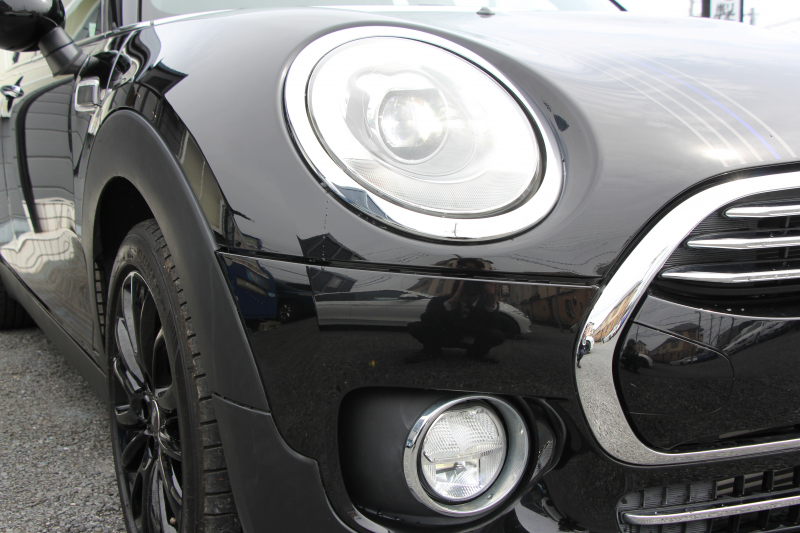 MINI(ミニ) ミニ MINI ｸｰﾊﾟｰD ｸﾗﾌﾞﾏﾝ ﾌﾞﾙｰﾉｰﾄﾄｰｷｮｰｴﾃﾞｨｼｮﾝ 限定車 1ｵｰﾅ ﾋｰﾀｰ付ﾚｻﾞﾚｯﾄｼｰﾄ/ｶｰﾎﾞﾝﾌﾞﾗｯｸ 追従ACC 衝突軽減ﾌﾞﾚｰｷ ﾃﾞｨｰｾﾞﾙ燃費22㎞/L 純正ﾅﾋﾞBｶﾒﾗ Bluetooth接続 LEDﾍｯﾄﾞﾗｲﾄ&ﾌｫｸﾞｽﾏｰﾄｷｰ 2年保証