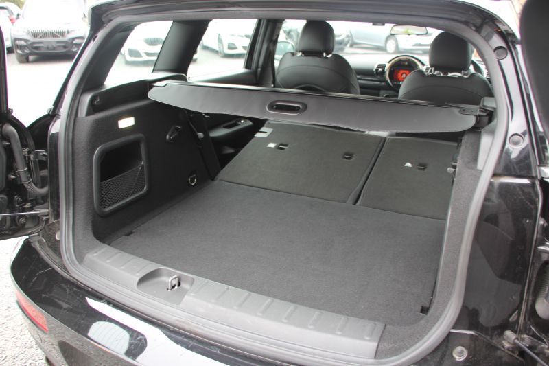 MINI(ミニ) ミニ MINI ｸｰﾊﾟｰD ｸﾗﾌﾞﾏﾝ ﾌﾞﾙｰﾉｰﾄﾄｰｷｮｰｴﾃﾞｨｼｮﾝ 限定車 1ｵｰﾅ ﾋｰﾀｰ付ﾚｻﾞﾚｯﾄｼｰﾄ/ｶｰﾎﾞﾝﾌﾞﾗｯｸ 追従ACC 衝突軽減ﾌﾞﾚｰｷ ﾃﾞｨｰｾﾞﾙ燃費22㎞/L 純正ﾅﾋﾞBｶﾒﾗ Bluetooth接続 LEDﾍｯﾄﾞﾗｲﾄ&ﾌｫｸﾞｽﾏｰﾄｷｰ 2年保証