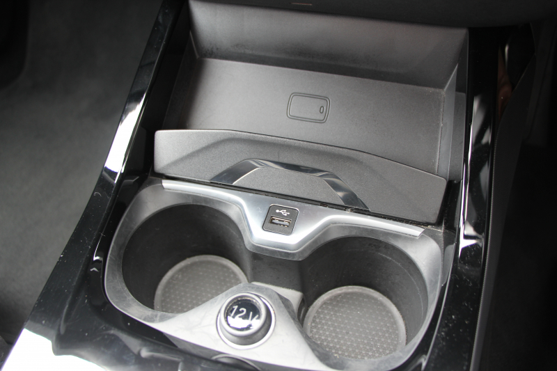 BMW 1シリーズ M135i Xdrive ﾃﾞﾋﾞｭｰP ｺﾝﾌｫｰﾄP 4WD 306馬力 Mｽﾎﾟｰﾂｼｰﾄ ｱﾀﾞﾌﾟﾃｨﾌﾞｻｽ Mｼｰﾄﾍﾞﾙﾄ ｼｰﾄﾋｰﾀｰ BMWﾗｲﾌﾞｺｯｸﾋﾟｯﾄ 追従ACC 電動ﾄﾗﾝｸ ｱｯﾌﾟﾙｶｰﾌﾟﾚｲ 純正HDDﾅﾋﾞPｱｼｽﾄ LEDﾍｯﾄﾞﾗｲﾄ ﾚｰﾝC警告 衝突軽減ﾌﾞﾚｰｷ 2年保証