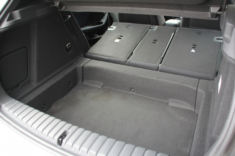 BMW 1シリーズ M135i Xdrive ﾃﾞﾋﾞｭｰP ｺﾝﾌｫｰﾄP 4WD 306馬力 Mｽﾎﾟｰﾂｼｰﾄ ｱﾀﾞﾌﾟﾃｨﾌﾞｻｽ Mｼｰﾄﾍﾞﾙﾄ ｼｰﾄﾋｰﾀｰ BMWﾗｲﾌﾞｺｯｸﾋﾟｯﾄ 追従ACC 電動ﾄﾗﾝｸ ｱｯﾌﾟﾙｶｰﾌﾟﾚｲ 純正HDDﾅﾋﾞPｱｼｽﾄ LEDﾍｯﾄﾞﾗｲﾄ ﾚｰﾝC警告 衝突軽減ﾌﾞﾚｰｷ 2年保証