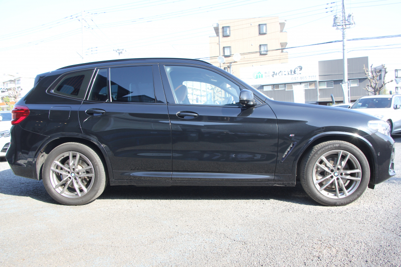 BMW X3 Xdrive20d Mｽﾎﾟｰﾂ ﾊｲﾗｲﾝ ｾﾚｸﾄP 中期 新型式3DA-UZ20 ﾊﾟﾉﾗﾏｻﾝﾙｰﾌ ﾊｰﾏﾝｶｰﾄﾞﾝ ｺﾆｬｯｸﾚｻﾞｰ 全席ﾋｰﾀｰ BMWﾗｲﾌﾞｺｯｸﾋﾟｯﾄﾞ変更後ﾀｯﾁ画面HDDﾅﾋﾞｱｯﾌﾟﾙｶｰﾌﾟﾚｲ ﾘｱｼｰﾄ可倒調整 ｱﾝﾋﾞｴﾝﾄﾗｲﾄ 360度ｶﾒﾗ 電動ﾘｱｹﾞｰﾄ 2年保証