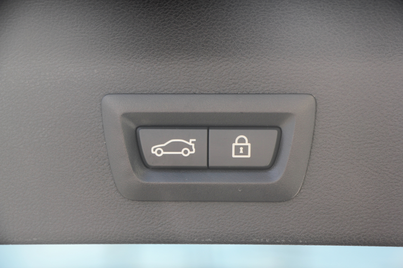 BMW X3 M40i ｾﾚｸﾄP ﾌｧｽﾄﾄﾗｯｸP 387馬力 直6ｶﾞｿﾘﾝﾀｰﾎﾞﾊﾟﾉﾗﾏｻﾝﾙｰﾌ ﾊｰﾏﾝｶｰﾄﾞﾝｻｳﾝﾄﾞﾋｰﾀｰ茶革 Mｽﾎﾟｰﾂｼｰﾄ ｱﾀﾞﾌﾟﾃｨﾌﾞMｻｽ individual21AW BMWﾗｲﾌﾞｺｯｸﾋﾟｯﾄﾞ360度ｶﾒﾗ ﾀｯﾁ画面HDDﾅﾋﾞTV ｱｯﾌﾟﾙｶｰﾌﾟﾚｲ ｱﾝﾋﾞｴﾝﾄﾗｲﾄ 2年保証