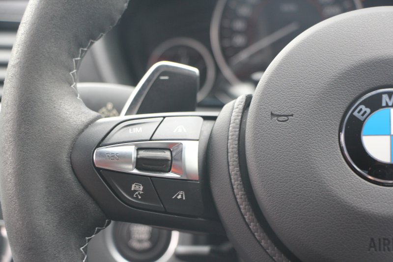 BMW 3シリーズ 320i Mｽﾎﾟｰﾂ 前期最終 追従ACC ﾋｰﾀｰ赤革 MPerformance20AW&ｲﾝﾃﾘｱﾄﾘﾑ&ｽﾃｱﾘﾝｸﾞﾎｲｰﾙ 衝突軽減ﾌﾞﾚｰｷ 車線逸脱警告 歩行者警告 ﾀｯﾁﾊﾟｯﾄﾞ対応HDDﾅﾋﾞﾐﾗｰETC2.0 専用ｴｱﾛ 直噴ﾀｰﾎﾞ8速AT 2年保証