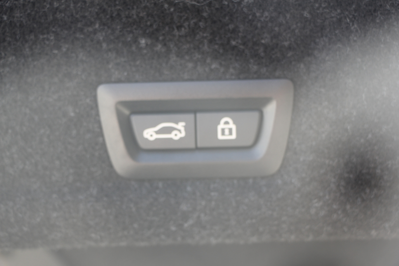 BMW 3シリーズ 320i Mｽﾎﾟｰﾂ ﾊｲﾗｲﾝ ｺﾝﾌｫｰﾄP ﾋｰﾀｰ黒革 360度ｶﾒﾗ 電動ﾄﾗﾝｸ Hi-fiｽﾋﾟｰｶｰ 追従ACC ｽﾃｱﾘﾝｸﾞｻﾎﾟｰﾄ ﾀｯﾁ画面HDDﾅﾋﾞｱｯﾌﾟﾙｶｰﾌﾟﾚｲ LEDﾍｯﾄﾞﾗｲﾄ ｵｰﾄﾊｲﾋﾞｰﾑ 専用ｴｱﾛ ﾜｲﾔﾚｽ充電 Pｱｼｽﾄﾌﾟﾗｽ PDC緊急ﾌﾞﾚｰｷ 2年保証