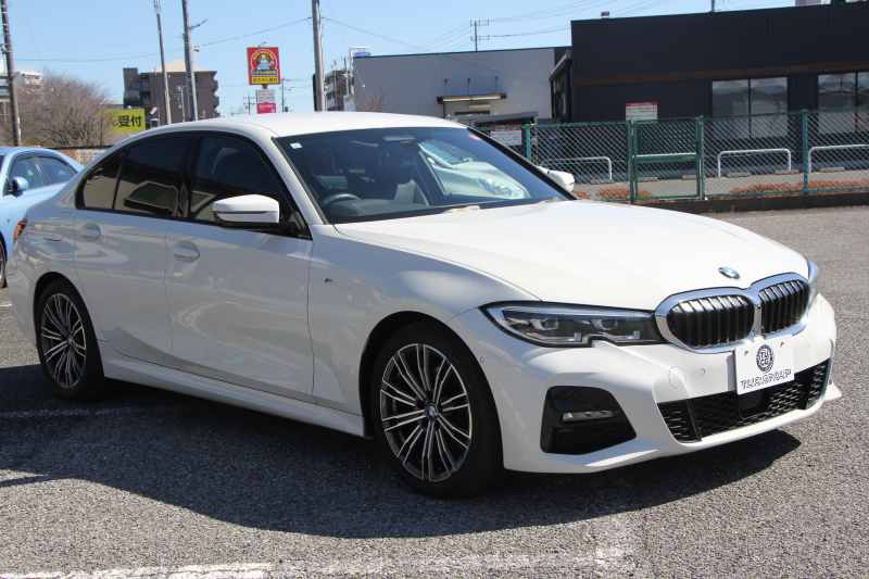 BMW 3シリーズ 320i Mｽﾎﾟｰﾂ ｻｳﾝﾄﾞP ｺﾝﾌｫｰﾄP 1ｵﾅ ﾊｰﾏﾝｶｰﾄﾞﾝ ｱｺｰｽﾃｨｯｸｶﾞﾗｽ ｼｰﾄﾋｰﾀｰ 追従ACC ｽﾃｱﾘﾝｸﾞｻﾎﾟｰﾄ BMWﾗｲﾌﾞｺｯｸﾋﾟｯﾄﾞLEDﾍｯﾄﾞﾗｲﾄ ｵｰﾄﾊｲﾋﾞｰﾑ ﾜｲﾔﾚｽ充電 ｱﾝﾋﾞｴﾝﾄﾗｲﾄ 電動ﾄﾗﾝｸ ｱｯﾌﾟﾙｶｰﾌﾟﾚｲ ﾀｯﾁ画面ﾅﾋﾞ2年保証