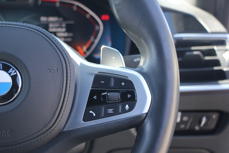 BMW 3シリーズ 320i Mｽﾎﾟｰﾂ ｻｳﾝﾄﾞP ｺﾝﾌｫｰﾄP 1ｵﾅ ﾊｰﾏﾝｶｰﾄﾞﾝ ｱｺｰｽﾃｨｯｸｶﾞﾗｽ ｼｰﾄﾋｰﾀｰ 追従ACC ｽﾃｱﾘﾝｸﾞｻﾎﾟｰﾄ BMWﾗｲﾌﾞｺｯｸﾋﾟｯﾄﾞLEDﾍｯﾄﾞﾗｲﾄ ｵｰﾄﾊｲﾋﾞｰﾑ ﾜｲﾔﾚｽ充電 ｱﾝﾋﾞｴﾝﾄﾗｲﾄ 電動ﾄﾗﾝｸ ｱｯﾌﾟﾙｶｰﾌﾟﾚｲ ﾀｯﾁ画面ﾅﾋﾞ2年保証