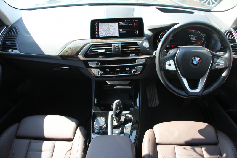 BMW X3 Xdrive20d Xﾗｲﾝ ﾊｲﾗｲﾝ 中期ﾓﾃﾞﾙ 型式3DA-UZ20 BMWﾗｲﾌﾞｺｯｸﾋﾟｯﾄ 変更後HDDﾅﾋﾞApplecarplay USBtype-C 全席ﾋｰﾀｰ茶革 ﾘｱｼｰﾄ可倒調整 ｱﾝﾋﾞｴﾝﾄﾗｲﾄ HUD 追従ACC ｽﾃｱﾘﾝｸﾞｻﾎﾟｰﾄ LEDﾍｯﾄﾞﾗｲﾄ 電動ﾄﾗﾝｸ 360度ｶﾒﾗ 2年保証