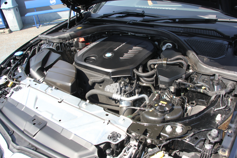 BMW 3シリーズ 320d Xdrive ﾂｰﾘﾝｸﾞMｽﾎﾟｰﾂ ﾊｲﾗｲﾝ 4WD ｺﾆｬｯｸﾚｻﾞｰ ｼｰﾄﾋｰﾀｰ 360度ｶﾒﾗ LEDﾍｯﾄﾞﾗｲﾄ ｵｰﾄﾊｲﾋﾞｰﾑ ｱｯﾌﾟﾙｶｰﾌﾟﾚｲ BMWﾗｲﾌﾞｺｯｸﾋﾟｯﾄﾞ電動ﾄﾗﾝｸ 追従ACC ｽﾃｱﾘﾝｸﾞｻﾎﾟｰﾄ ｱﾝﾋﾞｴﾝﾄﾗｲﾄ ﾜｲﾔﾚｽ充電 2年保証