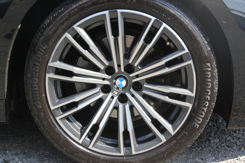 BMW 3シリーズ 320d Xdrive ﾂｰﾘﾝｸﾞMｽﾎﾟｰﾂ ﾊｲﾗｲﾝ 4WD ｺﾆｬｯｸﾚｻﾞｰ ｼｰﾄﾋｰﾀｰ 360度ｶﾒﾗ LEDﾍｯﾄﾞﾗｲﾄ ｵｰﾄﾊｲﾋﾞｰﾑ ｱｯﾌﾟﾙｶｰﾌﾟﾚｲ BMWﾗｲﾌﾞｺｯｸﾋﾟｯﾄﾞ電動ﾄﾗﾝｸ 追従ACC ｽﾃｱﾘﾝｸﾞｻﾎﾟｰﾄ ｱﾝﾋﾞｴﾝﾄﾗｲﾄ ﾜｲﾔﾚｽ充電 2年保証