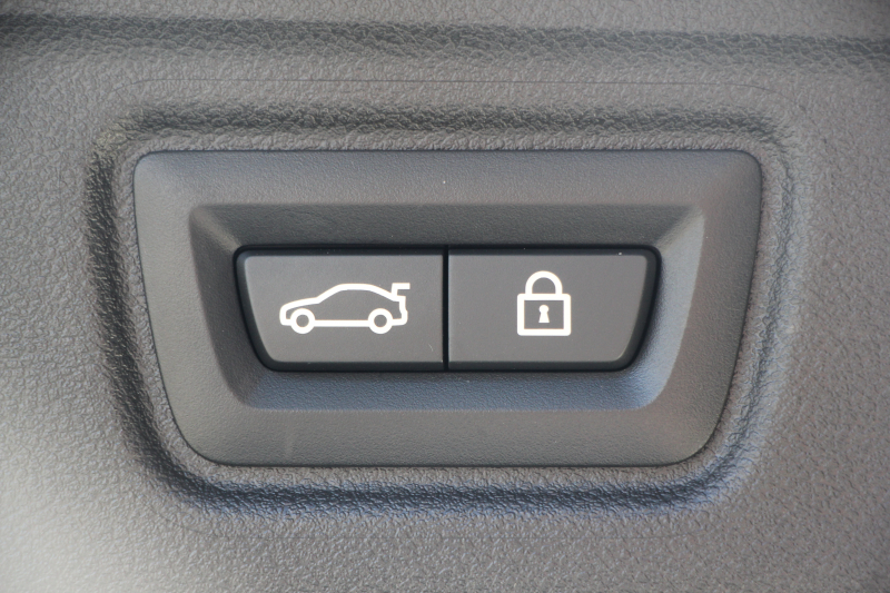 BMW 3シリーズ 320d Xdrive ﾂｰﾘﾝｸﾞMｽﾎﾟｰﾂ ﾊｲﾗｲﾝ 4WD ｺﾆｬｯｸﾚｻﾞｰ ｼｰﾄﾋｰﾀｰ 360度ｶﾒﾗ LEDﾍｯﾄﾞﾗｲﾄ ｵｰﾄﾊｲﾋﾞｰﾑ ｱｯﾌﾟﾙｶｰﾌﾟﾚｲ BMWﾗｲﾌﾞｺｯｸﾋﾟｯﾄﾞ電動ﾄﾗﾝｸ 追従ACC ｽﾃｱﾘﾝｸﾞｻﾎﾟｰﾄ ｱﾝﾋﾞｴﾝﾄﾗｲﾄ ﾜｲﾔﾚｽ充電 2年保証