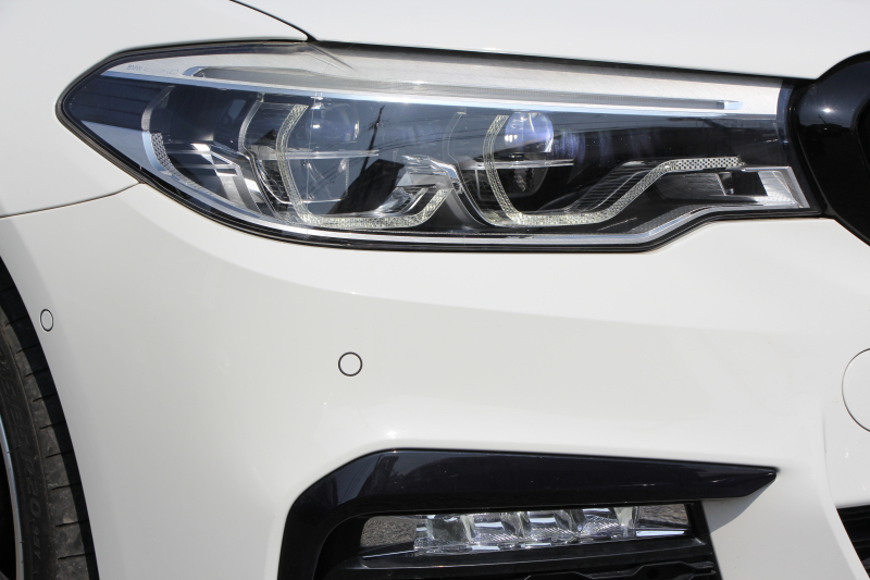 BMW 5シリーズ 530i Mｽﾎﾟｰﾂ 1ｵｰﾅ 高出力 252馬力 ｻﾝﾙｰﾌ 全席ﾋｰﾀｰ黒革 M550i用20ｲﾝﾁAW Mｽﾎﾟｰﾂﾌﾞﾚｰｷ 追従ACC ｽﾃｱﾘﾝｸﾞｻﾎﾟｰﾄ 液晶ﾒｰﾀｰ ﾀｯﾁ画面HDDﾅﾋﾞTV 360度ｶﾒﾗ LEDﾍｯﾄﾞﾗｲﾄ ｵｰﾄﾊｲﾋﾞｰﾑ 電動ﾄﾗﾝｸ 専用ｴｱﾛ 2年保証