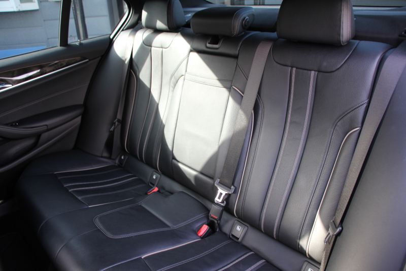 BMW 5シリーズ 530i Mｽﾎﾟｰﾂ 1ｵｰﾅ 高出力 252馬力 ｻﾝﾙｰﾌ 全席ﾋｰﾀｰ黒革 M550i用20ｲﾝﾁAW Mｽﾎﾟｰﾂﾌﾞﾚｰｷ 追従ACC ｽﾃｱﾘﾝｸﾞｻﾎﾟｰﾄ 液晶ﾒｰﾀｰ ﾀｯﾁ画面HDDﾅﾋﾞTV 360度ｶﾒﾗ LEDﾍｯﾄﾞﾗｲﾄ ｵｰﾄﾊｲﾋﾞｰﾑ 電動ﾄﾗﾝｸ 専用ｴｱﾛ 2年保証