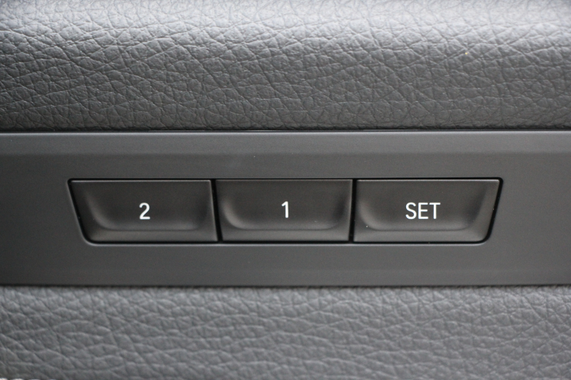 BMW 5シリーズ 523d Mｽﾎﾟｰﾂ ﾊｲﾗｲﾝ 変更後ﾓﾃﾞﾙ 1ｵｰﾅ 新液晶ﾒｰﾀｰ 全席ﾋｰﾀｰ黒革 HUD LEDﾍｯﾄﾞﾗｲﾄ 追従ACC ｽﾃｱﾘﾝｸﾞｻﾎﾟｰﾄ ｵｰﾄﾊｲﾋﾞｰﾑ ﾀｯﾁ画面HDDﾅﾋﾞﾌﾙｾｸﾞTV 360度ｶﾒﾗ 電動ﾄﾗﾝｸ 専用ｴｱﾛ 19AW ﾊﾟﾄﾞﾙｼﾌﾄ ｱﾝﾋﾞｴﾝﾄﾗｲﾄ 2年保証