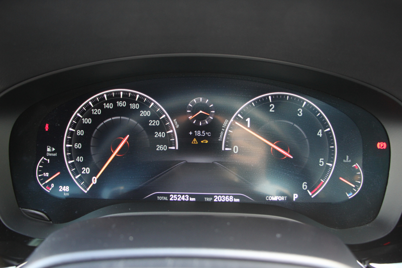 BMW 5シリーズ 523d Mｽﾎﾟｰﾂ ﾊｲﾗｲﾝ 変更後ﾓﾃﾞﾙ 1ｵｰﾅ 新液晶ﾒｰﾀｰ 全席ﾋｰﾀｰ黒革 HUD LEDﾍｯﾄﾞﾗｲﾄ 追従ACC ｽﾃｱﾘﾝｸﾞｻﾎﾟｰﾄ ｵｰﾄﾊｲﾋﾞｰﾑ ﾀｯﾁ画面HDDﾅﾋﾞﾌﾙｾｸﾞTV 360度ｶﾒﾗ 電動ﾄﾗﾝｸ 専用ｴｱﾛ 19AW ﾊﾟﾄﾞﾙｼﾌﾄ ｱﾝﾋﾞｴﾝﾄﾗｲﾄ 2年保証