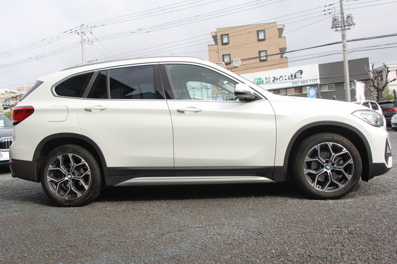 BMW X1 Xdrive18d Xﾗｲﾝ ﾊｲﾗｲﾝ ｺﾝﾌｫｰﾄP 後期 ﾌｪｲｽﾘﾌﾄ後 真珠色 ﾋｰﾀｰ茶革 追従ACC LEDﾍｯﾄﾞﾗｲﾄ&ﾃｰﾙ 電動ﾄﾗﾝｸ ｻﾃﾝｳｲﾝﾄﾞｳﾓｰﾙ ﾀｯﾁ画面HDDﾅﾋﾞﾜｲﾔﾚｽ充電 衝突軽減ﾌﾞﾚｰｷ 車線逸脱警告 歩行者警告 2年保証