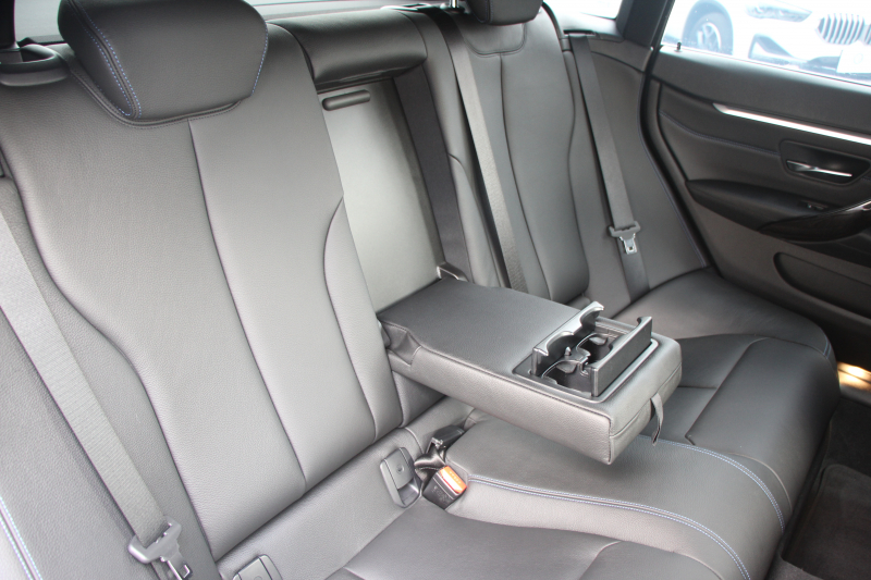 BMW 4シリーズ 420i ｸﾞﾗﾝｸｰﾍﾟｾﾚﾌﾞﾚｰｼｮﾝｴﾃﾞｨｼｮﾝｲﾝｽﾀｲﾙ 変更後ｴﾝｼﾞﾝ 200台限定車 LEDﾍｯﾄﾞﾗｲﾄ LEDﾌｫｸﾞ19AW ﾋｰﾀｰ黒革 ｻﾃﾝｱﾙﾐﾓｰﾙ HUD 追従ACC ﾚｰﾝﾁｪﾝｼﾞ警告 HDDﾅﾋﾞBluetooth接続 衝突軽減ﾌﾞﾚｰｷ 車線逸脱警告 歩行者警告 2年保証