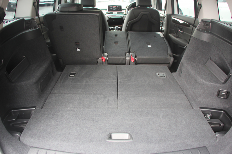 BMW 2シリーズ 218d Xdrive ｸﾞﾗﾝﾂｱﾗｰ ﾗｸﾞｼﾞｭｱﾘｰ 後期 4WD 真珠色 ﾌｪｲｽﾘﾌﾄ後 3列7人乗 ADｱｸﾃｨﾌﾞｾｰﾌﾃｨ&ｺﾝﾌｫｰﾄP 追従ACC HUD ﾋｰﾀｰ黒革 ﾌﾙｾｸﾞTV ﾌﾛﾝﾄ&ｻｲﾄﾞｶﾒﾗ 電動ﾄﾗﾝｸ LEDﾍｯﾄﾞﾗｲﾄ ﾀｯﾁ画面HDDﾅﾋﾞPｱｼｽﾄ 衝突軽減ﾌﾞﾚｰｷ 車線逸脱&歩行者警告 2年保証