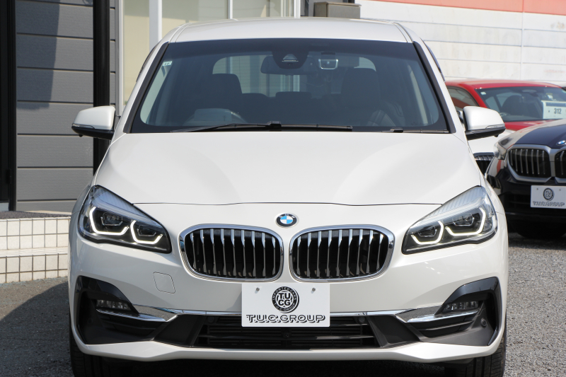 BMW 2シリーズ 218d Xdrive ｸﾞﾗﾝﾂｱﾗｰ ﾗｸﾞｼﾞｭｱﾘｰ 後期 4WD 真珠色 ﾌｪｲｽﾘﾌﾄ後 3列7人乗 ADｱｸﾃｨﾌﾞｾｰﾌﾃｨ&ｺﾝﾌｫｰﾄP 追従ACC HUD ﾋｰﾀｰ黒革 ﾌﾙｾｸﾞTV ﾌﾛﾝﾄ&ｻｲﾄﾞｶﾒﾗ 電動ﾄﾗﾝｸ LEDﾍｯﾄﾞﾗｲﾄ ﾀｯﾁ画面HDDﾅﾋﾞPｱｼｽﾄ 衝突軽減ﾌﾞﾚｰｷ 車線逸脱&歩行者警告 2年保証