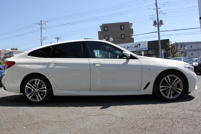 BMW 6シリーズ 630i ｸﾞﾗﾝﾂｰﾘｽﾓ Mｽﾎﾟｰﾂ ｾﾚｸﾄP ﾊﾟﾉﾗﾏｻﾝﾙｰﾌ 全席ﾋｰﾀｰ黒革 ﾘｱｼｰﾄ電動可倒調整 ﾊｰﾏﾝｶｰﾄﾞﾝ 追従ACC HUD LEDﾍｯﾄﾞﾗｲﾄ 4ｿﾞｰﾝｴｱｺﾝ 360度ｶﾒﾗ ﾀｯﾁ画面HDDﾅﾋﾞｼﾞｪｽﾁｬｰC ﾜｲﾔﾚｽ充電 ﾌﾙｾｸﾞTV 液晶ﾒｰﾀｰ  2年保証