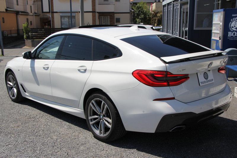 BMW 6シリーズ 630i ｸﾞﾗﾝﾂｰﾘｽﾓ Mｽﾎﾟｰﾂ ｾﾚｸﾄP ﾊﾟﾉﾗﾏｻﾝﾙｰﾌ 全席ﾋｰﾀｰ黒革 ﾘｱｼｰﾄ電動可倒調整 ﾊｰﾏﾝｶｰﾄﾞﾝ 追従ACC HUD LEDﾍｯﾄﾞﾗｲﾄ 4ｿﾞｰﾝｴｱｺﾝ 360度ｶﾒﾗ ﾀｯﾁ画面HDDﾅﾋﾞｼﾞｪｽﾁｬｰC ﾜｲﾔﾚｽ充電 ﾌﾙｾｸﾞTV 液晶ﾒｰﾀｰ  2年保証