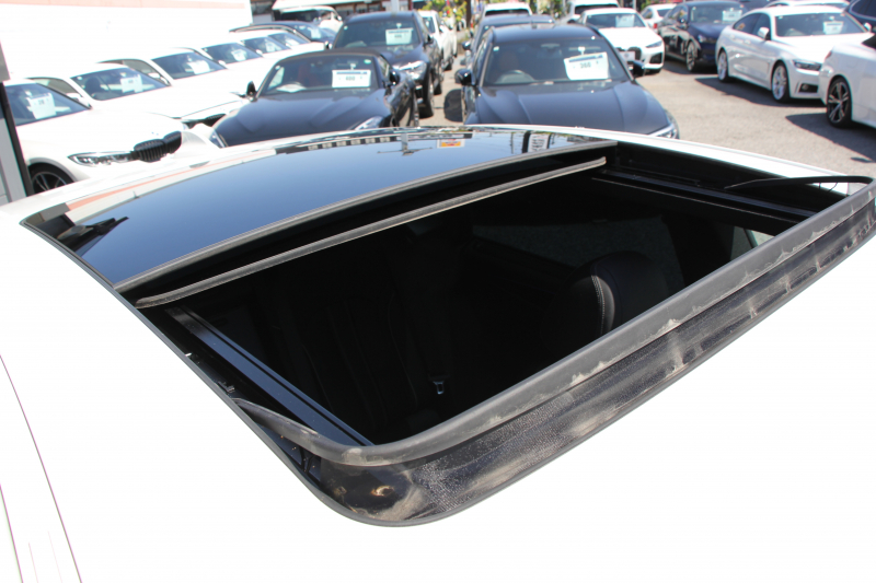 BMW 6シリーズ 630i ｸﾞﾗﾝﾂｰﾘｽﾓ Mｽﾎﾟｰﾂ ｾﾚｸﾄP ﾊﾟﾉﾗﾏｻﾝﾙｰﾌ 全席ﾋｰﾀｰ黒革 ﾘｱｼｰﾄ電動可倒調整 ﾊｰﾏﾝｶｰﾄﾞﾝ 追従ACC HUD LEDﾍｯﾄﾞﾗｲﾄ 4ｿﾞｰﾝｴｱｺﾝ 360度ｶﾒﾗ ﾀｯﾁ画面HDDﾅﾋﾞｼﾞｪｽﾁｬｰC ﾜｲﾔﾚｽ充電 ﾌﾙｾｸﾞTV 液晶ﾒｰﾀｰ  2年保証