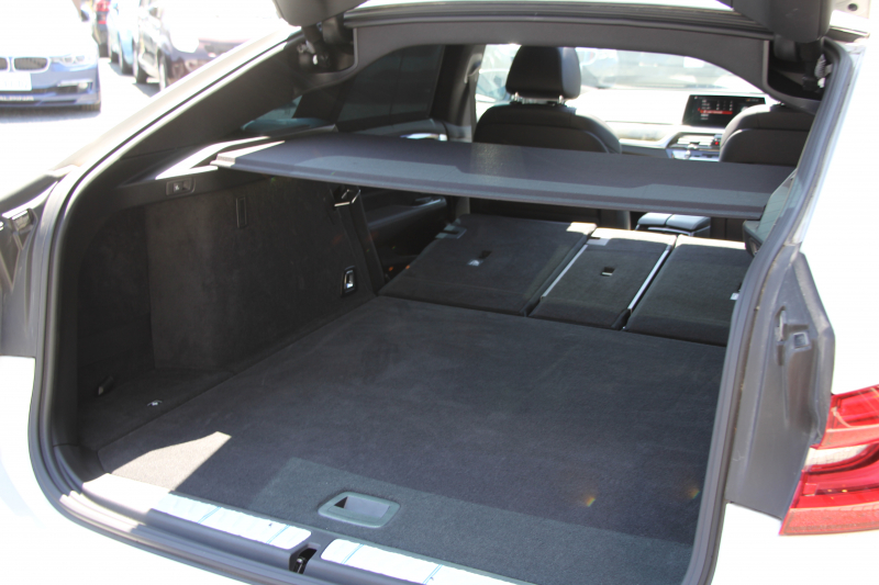 BMW 6シリーズ 630i ｸﾞﾗﾝﾂｰﾘｽﾓ Mｽﾎﾟｰﾂ ｾﾚｸﾄP ﾊﾟﾉﾗﾏｻﾝﾙｰﾌ 全席ﾋｰﾀｰ黒革 ﾘｱｼｰﾄ電動可倒調整 ﾊｰﾏﾝｶｰﾄﾞﾝ 追従ACC HUD LEDﾍｯﾄﾞﾗｲﾄ 4ｿﾞｰﾝｴｱｺﾝ 360度ｶﾒﾗ ﾀｯﾁ画面HDDﾅﾋﾞｼﾞｪｽﾁｬｰC ﾜｲﾔﾚｽ充電 ﾌﾙｾｸﾞTV 液晶ﾒｰﾀｰ  2年保証