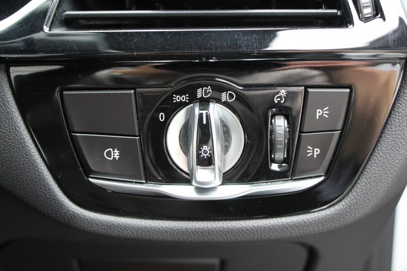 BMW 6シリーズ 630i ｸﾞﾗﾝﾂｰﾘｽﾓ Mｽﾎﾟｰﾂ ｾﾚｸﾄP ﾊﾟﾉﾗﾏｻﾝﾙｰﾌ 全席ﾋｰﾀｰ黒革 ﾘｱｼｰﾄ電動可倒調整 ﾊｰﾏﾝｶｰﾄﾞﾝ 追従ACC HUD LEDﾍｯﾄﾞﾗｲﾄ 4ｿﾞｰﾝｴｱｺﾝ 360度ｶﾒﾗ ﾀｯﾁ画面HDDﾅﾋﾞｼﾞｪｽﾁｬｰC ﾜｲﾔﾚｽ充電 ﾌﾙｾｸﾞTV 液晶ﾒｰﾀｰ  2年保証