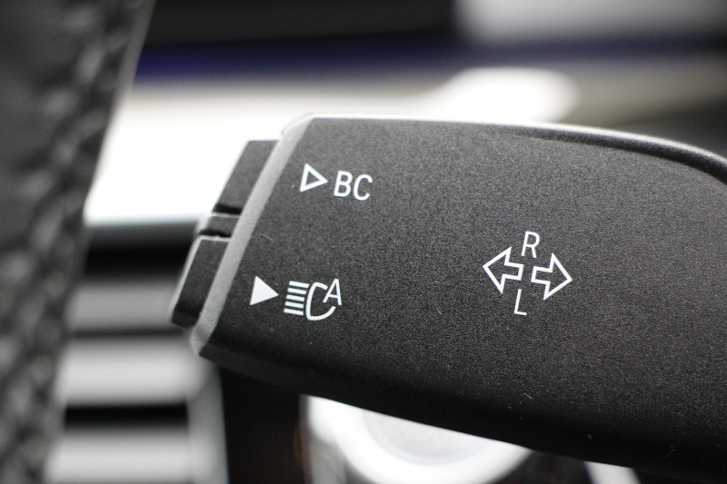 BMW 6シリーズ 630i ｸﾞﾗﾝﾂｰﾘｽﾓ Mｽﾎﾟｰﾂ ｾﾚｸﾄP ﾊﾟﾉﾗﾏｻﾝﾙｰﾌ 全席ﾋｰﾀｰ黒革 ﾘｱｼｰﾄ電動可倒調整 ﾊｰﾏﾝｶｰﾄﾞﾝ 追従ACC HUD LEDﾍｯﾄﾞﾗｲﾄ 4ｿﾞｰﾝｴｱｺﾝ 360度ｶﾒﾗ ﾀｯﾁ画面HDDﾅﾋﾞｼﾞｪｽﾁｬｰC ﾜｲﾔﾚｽ充電 ﾌﾙｾｸﾞTV 液晶ﾒｰﾀｰ  2年保証