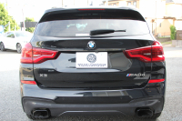 BMW X3 M40d ｾﾚｸﾄP 326馬力【特選車】3.0Lﾃﾞｨｰｾﾞﾙﾀｰﾎﾞﾊﾟﾉﾗﾏｻﾝﾙｰﾌ 全席ﾋｰﾀｰ黒革  ﾊｰﾏﾝｶｰﾄﾞﾝｻｳﾝﾄﾞHUD ﾘｱｼｰﾄ可倒調整 専用21AW Mｽﾎﾟｰﾂﾃﾞﾌ&ﾌﾞﾚｰｷ 追従ACC ｽﾃｱﾘﾝｸﾞｻﾎﾟｰﾄ ﾀｯﾁ画面HDDﾅﾋﾞTV 360度ｶﾒﾗ ｱﾝﾋﾞｴﾝﾄﾗｲﾄ 電動ﾄﾗﾝｸ 2年保証