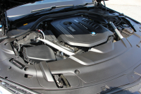 BMW 7シリーズ 740i Mｽﾎﾟｰﾂ ﾘｱｺﾝﾌｫｰﾄP ﾘｱｴﾝﾀｰﾃｲﾒﾝﾄ ﾘｱﾓﾆﾀｰ ﾀｯﾁｺﾏﾝﾄﾞﾋｰﾄｺﾝﾌｫｰﾄP ｻﾝﾙｰﾌ ﾚｰｻﾞｰﾗｲﾄ ﾃﾞｨｽﾌﾟﾚｲｷｰ ﾘﾓｰﾄﾊﾟｰｷﾝｸﾞ20AW ﾏｯｻｰｼﾞ&ﾍﾞﾝﾁﾚｰｼｮﾝ ﾌﾞﾗｯｸﾅｯﾊﾟﾚｻﾞｰ 360度ｶﾒﾗ 電動ﾄﾗﾝｸ HUD 追従ACC 2年保証