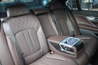 BMW 7シリーズ 750Li Mｽﾎﾟｰﾂ ﾘｱｺﾝﾌｫｰﾄPﾌﾟﾗｽ ﾛﾝｸﾞV8 450馬力 ｽｶｲﾗｳﾝｼﾞﾊﾟﾉﾗﾏｻﾝﾙｰﾌ 後席ﾓﾆﾀｰ ﾚｰｻﾞｰﾗｲﾄ ﾃﾞｨｽﾌﾟﾚｲｷｰ ﾘﾓｰﾄﾊﾟｰｷﾝｸﾞ全席ﾋｰﾀｰ茶革 ﾏｯｻｰｼﾞﾍﾞﾝﾁﾚｰｼｮﾝ 追従ACC HUD ｽﾃｱﾘﾝｸﾞｻﾎﾟｰﾄ 360度ｶﾒﾗ ﾀｯﾁ画面HDDﾅﾋﾞ2年保証