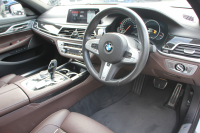 BMW 7シリーズ 750Li Mｽﾎﾟｰﾂ ﾘｱｺﾝﾌｫｰﾄPﾌﾟﾗｽ ﾛﾝｸﾞV8 450馬力 ｽｶｲﾗｳﾝｼﾞﾊﾟﾉﾗﾏｻﾝﾙｰﾌ 後席ﾓﾆﾀｰ ﾚｰｻﾞｰﾗｲﾄ ﾃﾞｨｽﾌﾟﾚｲｷｰ ﾘﾓｰﾄﾊﾟｰｷﾝｸﾞ全席ﾋｰﾀｰ茶革 ﾏｯｻｰｼﾞﾍﾞﾝﾁﾚｰｼｮﾝ 追従ACC HUD ｽﾃｱﾘﾝｸﾞｻﾎﾟｰﾄ 360度ｶﾒﾗ ﾀｯﾁ画面HDDﾅﾋﾞ2年保証